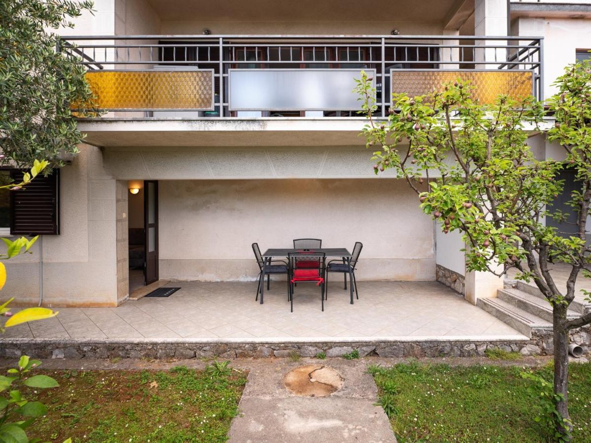 לובראן Apartments Vilma מראה חיצוני תמונה